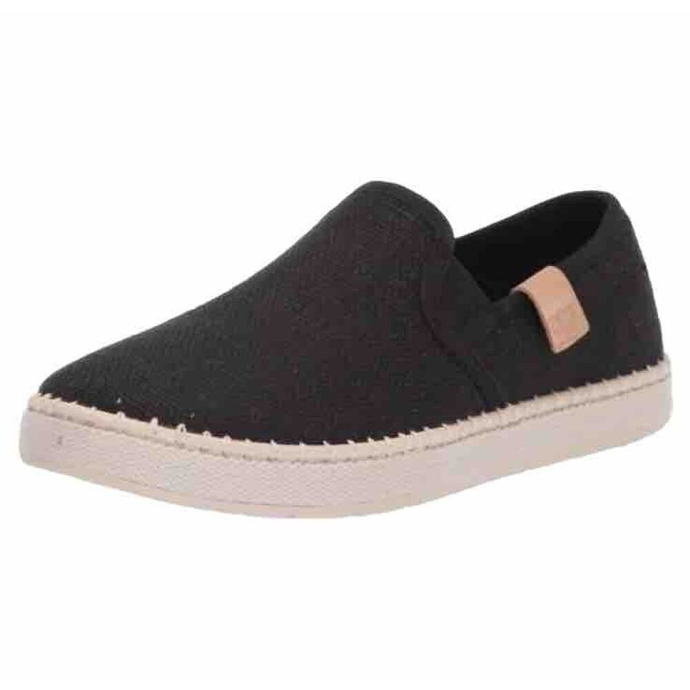 NWOB UGG Womens Luciah Black Sneaker size 9.5 NWOB MSRP $90 - Picture 2 of 13